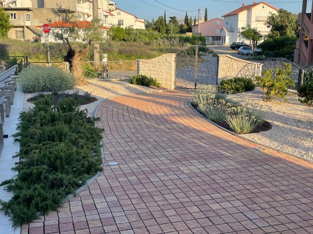 Villa Luka Lopar Exterior photo