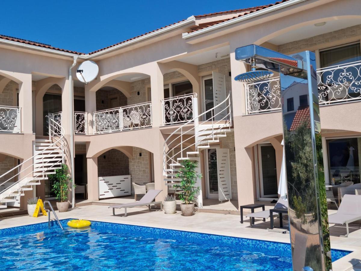 Villa Luka Lopar Exterior photo
