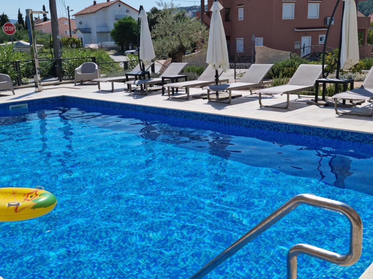 Villa Luka Lopar Exterior photo